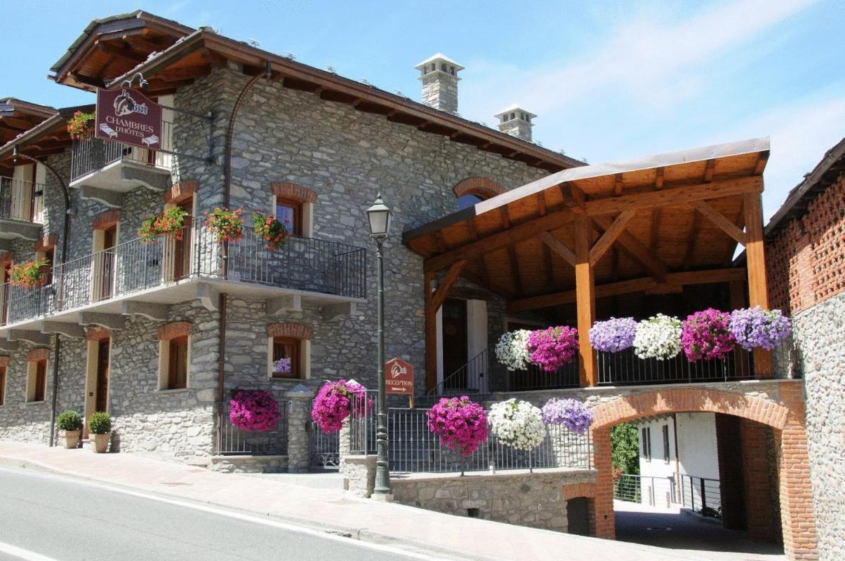 Lo Teisson Bed and Breakfast Pollein Εξωτερικό φωτογραφία