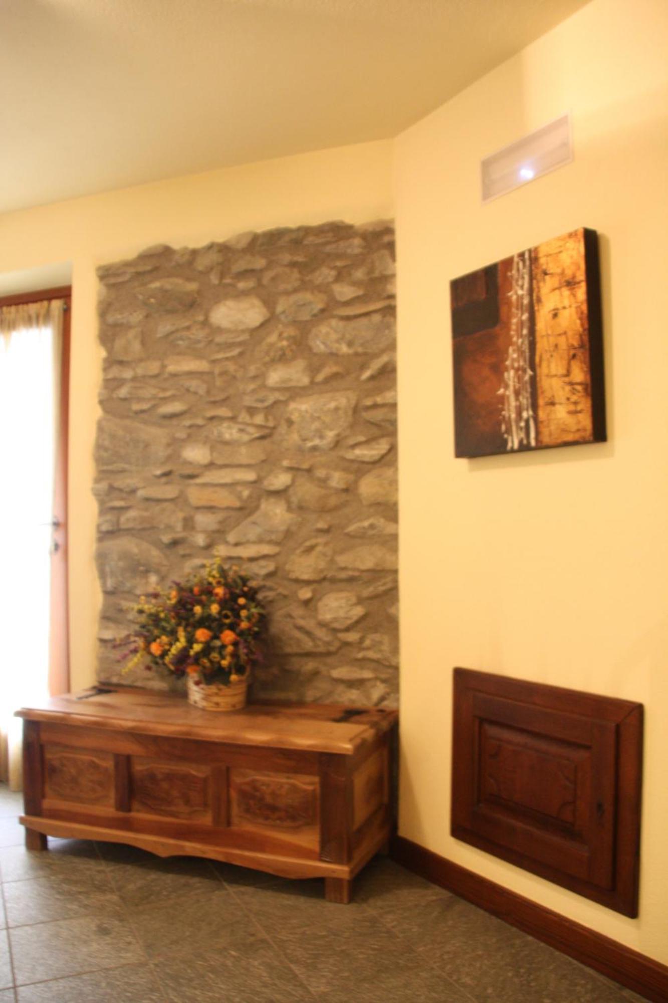 Lo Teisson Bed and Breakfast Pollein Εξωτερικό φωτογραφία